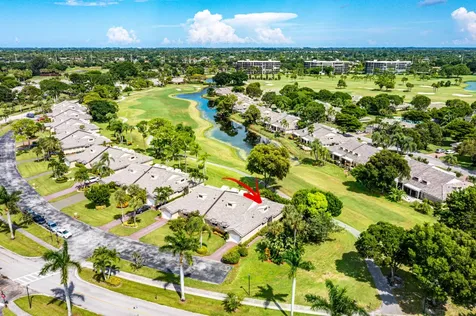 6858 Fountains Circle Lake Worth FL 33467