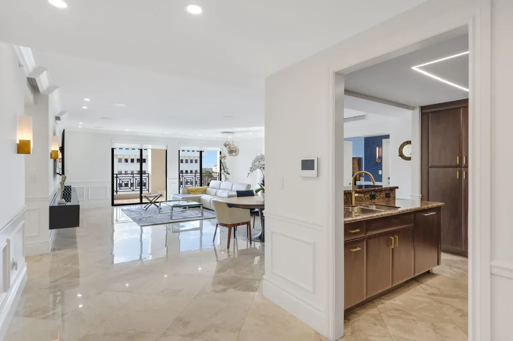 200 E Palmetto Park Road Boca Raton FL 33432
