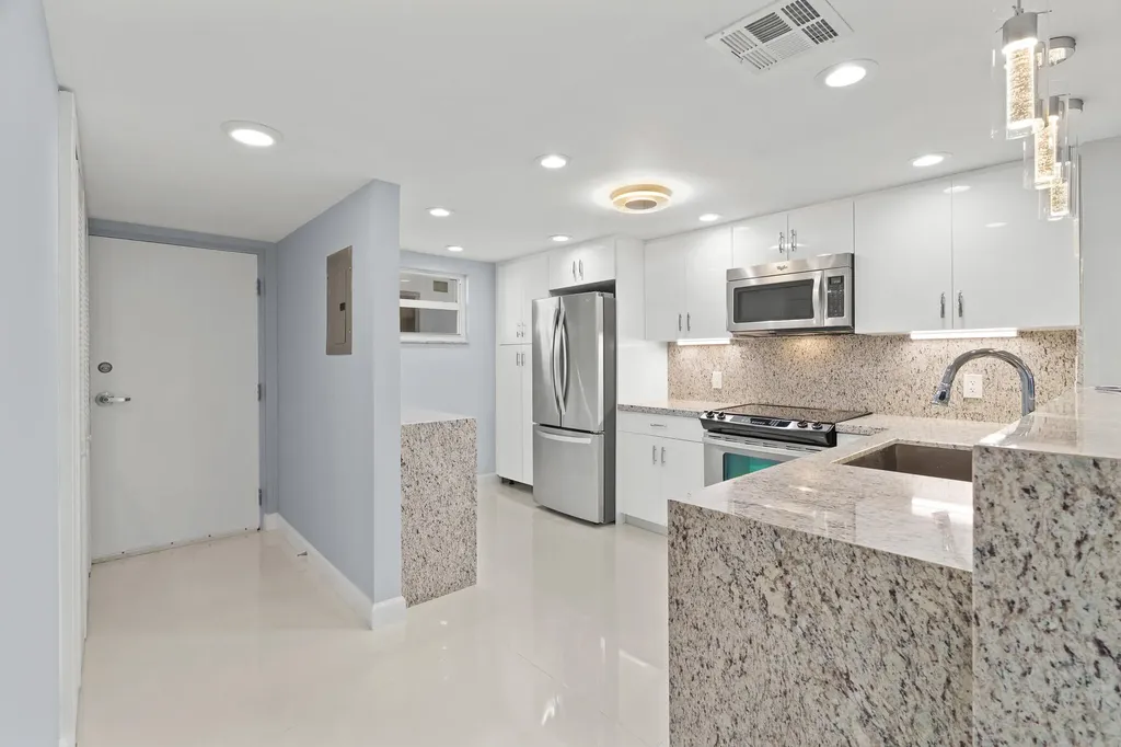 3580 S Ocean Boulevard South Palm Beach FL 33480