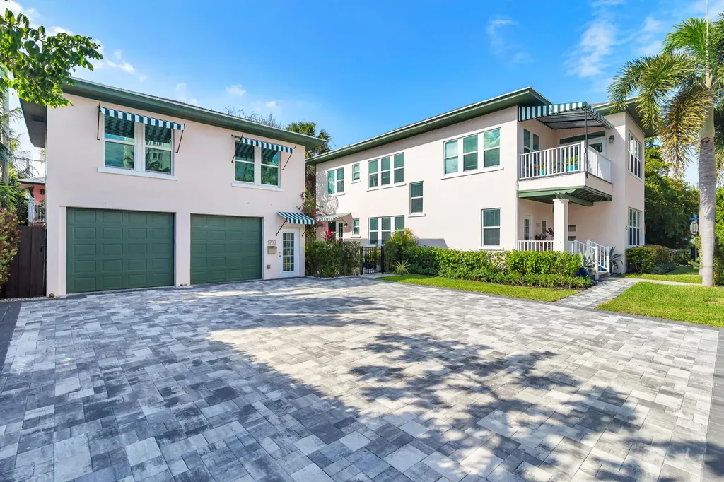 1701 S Olive Avenue West Palm Beach FL 33401