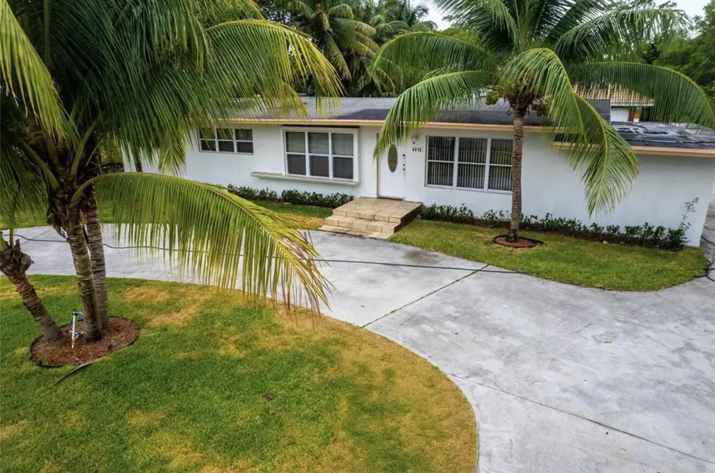 4416 W Broward Boulevard Plantation FL 33317