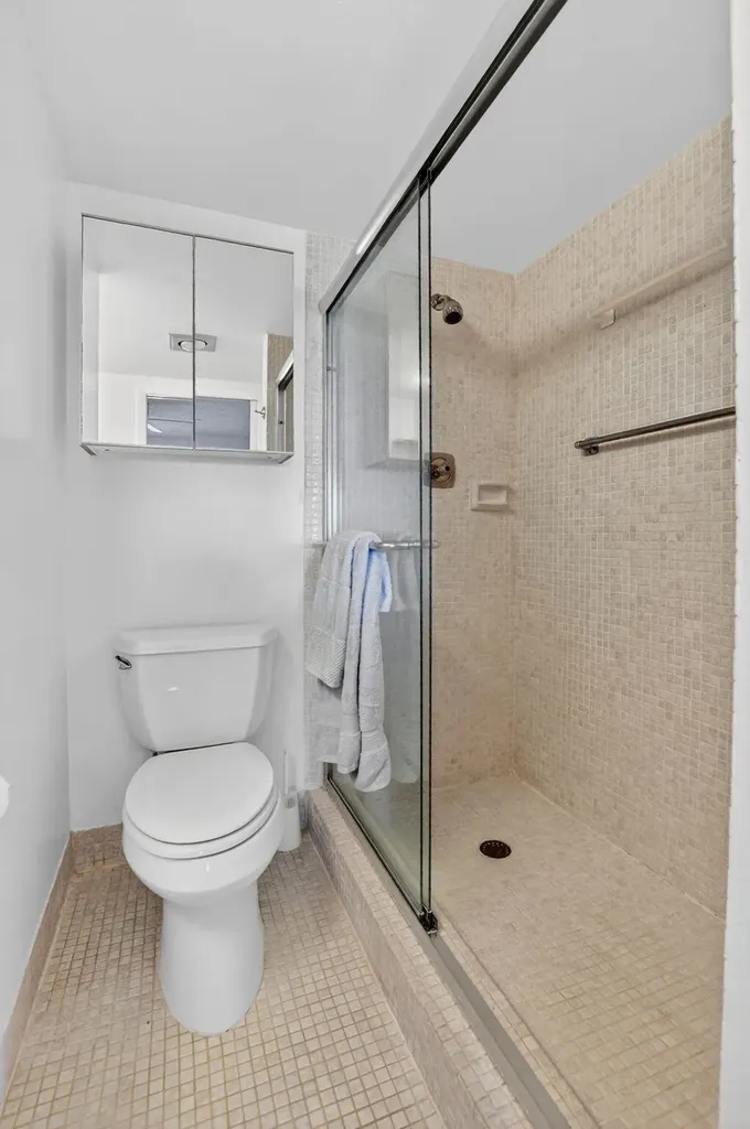 4008 Hythe A Boca Raton FL 33434