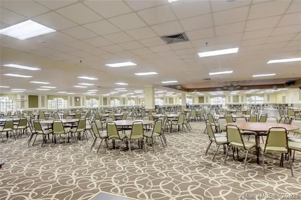 4008 Hythe A Boca Raton FL 33434
