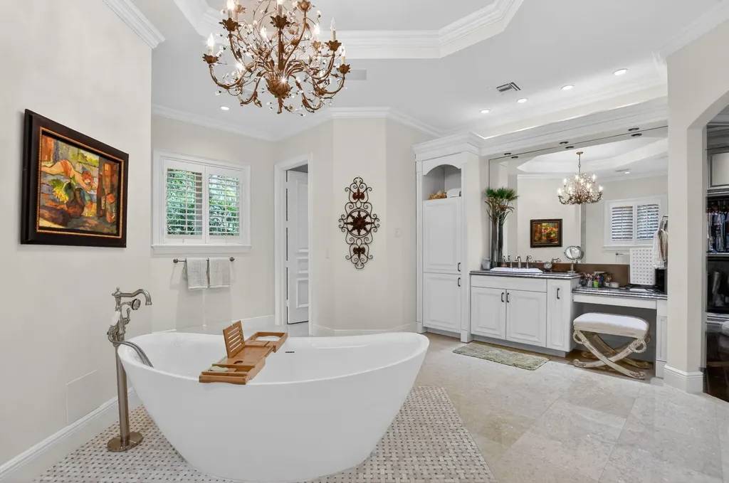 33 SE Olive Way Boca Raton FL 33432