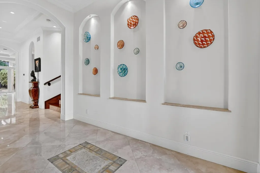 33 SE Olive Way Boca Raton FL 33432
