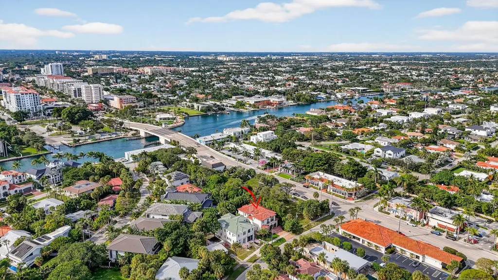 33 SE Olive Way Boca Raton FL 33432
