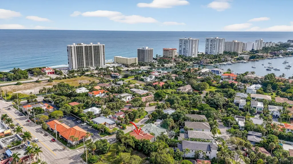 33 SE Olive Way Boca Raton FL 33432