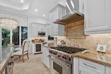 33 SE Olive Way Boca Raton FL 33432