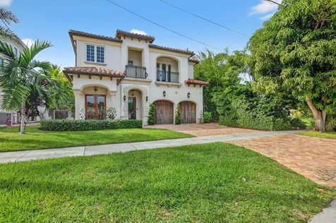 33 SE Olive Way Boca Raton FL 33432