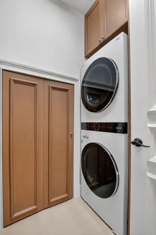 33 SE Olive Way Boca Raton FL 33432