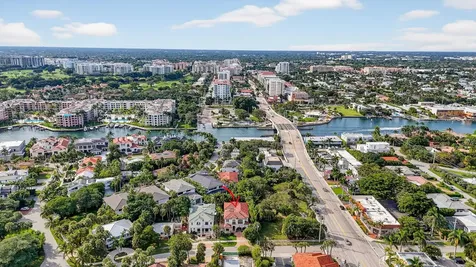 33 SE Olive Way Boca Raton FL 33432
