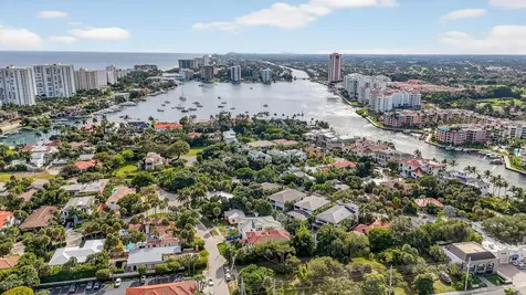 33 SE Olive Way Boca Raton FL 33432