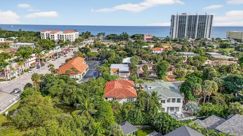 33 SE Olive Way Boca Raton FL 33432