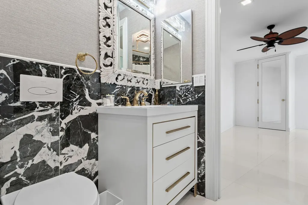 44 Cocoanut Row Palm Beach FL 33480