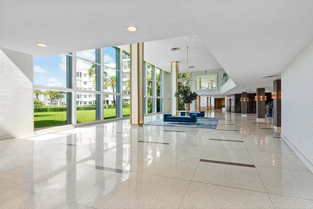 44 Cocoanut Row Palm Beach FL 33480