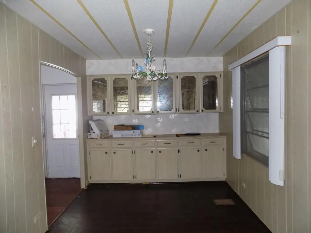 18009 Huapi Boynton Beach FL 33436