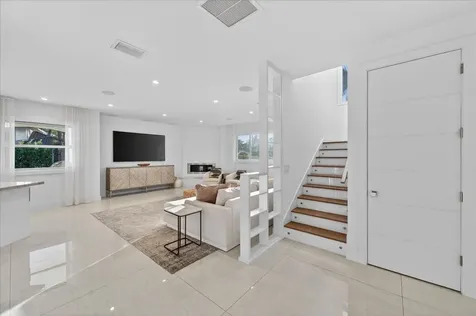 3872 NW 53rd Street Boca Raton FL 33496