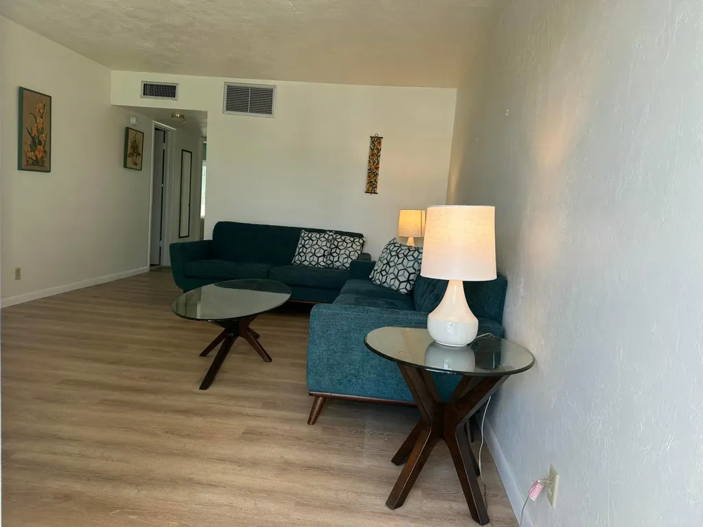 2381 Sunset Avenue Lake Worth FL 33461
