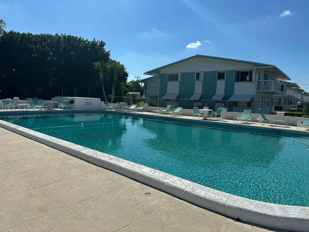 2381 Sunset Avenue Lake Worth FL 33461