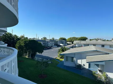 2381 Sunset Avenue Lake Worth FL 33461