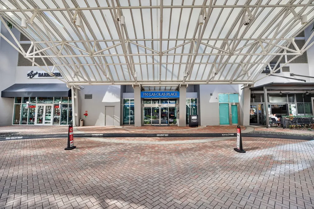 350 SE 2nd Street Fort Lauderdale FL 33301