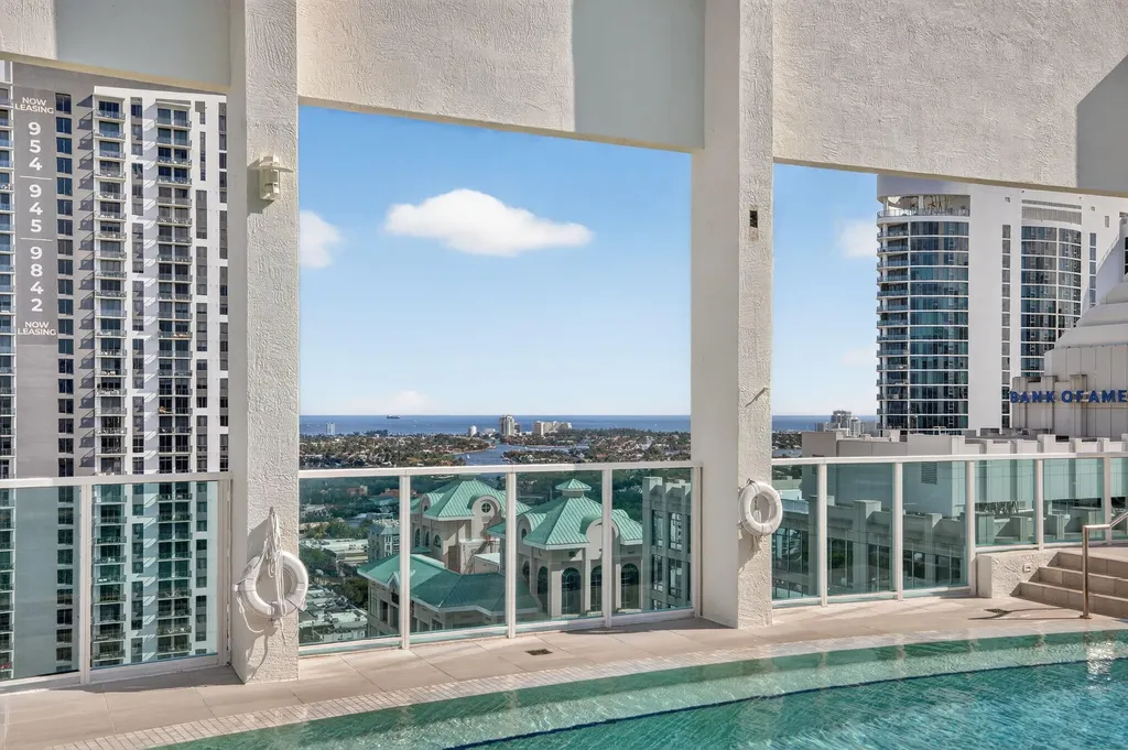 350 SE 2nd Street Fort Lauderdale FL 33301