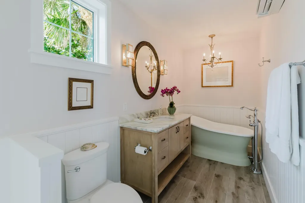 113 N Beach Road Jupiter Island FL 33455