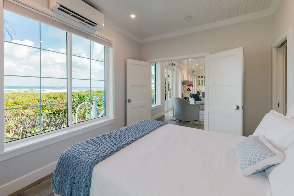 113 N Beach Road Jupiter Island FL 33455