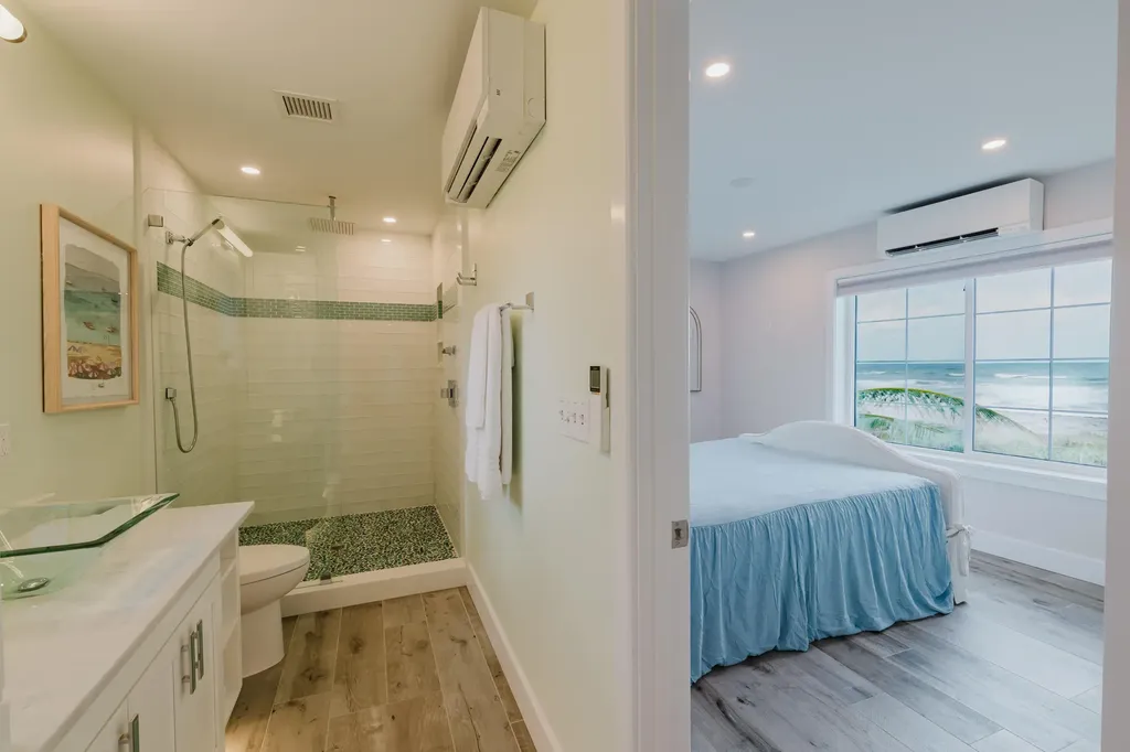 113 N Beach Road Jupiter Island FL 33455