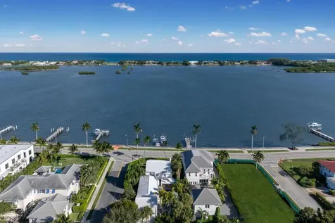 7103 S Flagler Drive West Palm Beach FL 33405