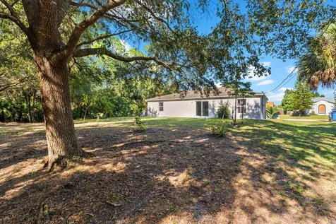1774 Glenridge Street NW Palm Bay FL 32907