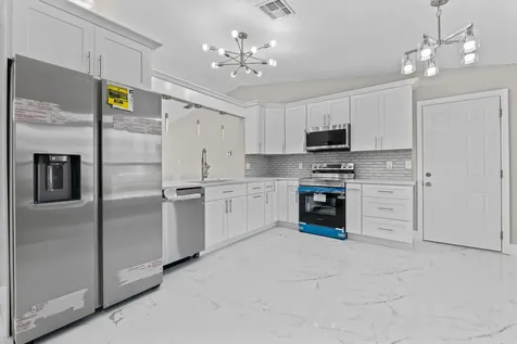 1774 Glenridge Street NW Palm Bay FL 32907