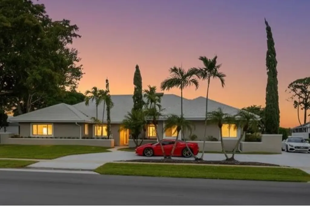 2106 Sunderland Avenue Wellington FL 33414