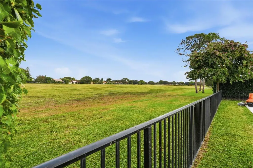2106 Sunderland Avenue Wellington FL 33414