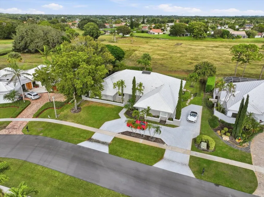 2106 Sunderland Avenue Wellington FL 33414