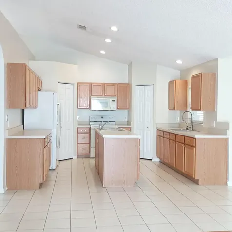 2510 SW Chestnut Lane Port St Lucie FL 34953