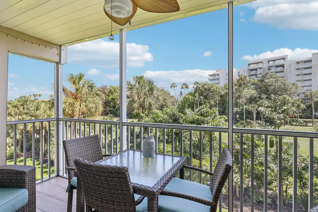 200 E Royal Palm Road Boca Raton FL 33432