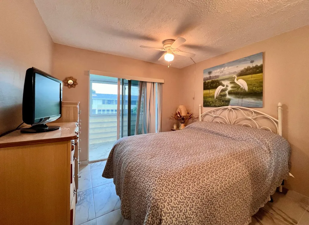 14 Bedford A West Palm Beach FL 33417