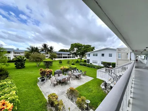 14 Bedford A West Palm Beach FL 33417