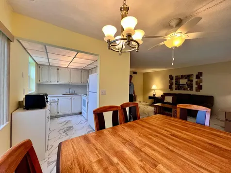14 Bedford A West Palm Beach FL 33417