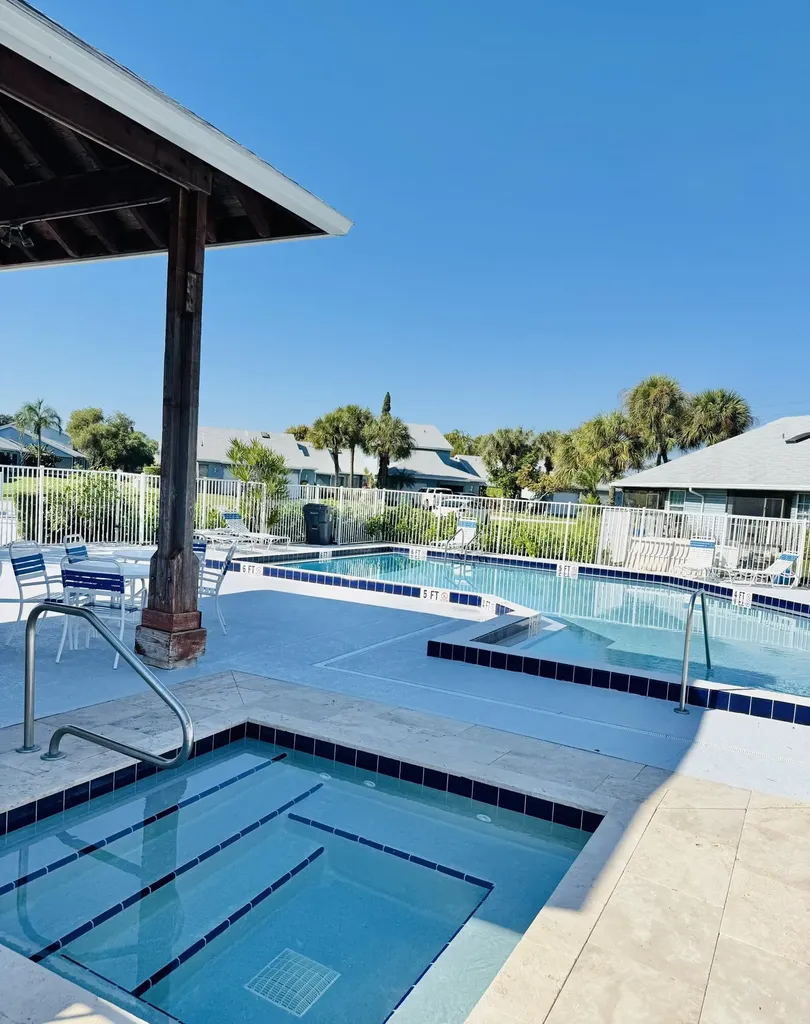 3795 Island Club Circle E Lake Worth FL 33462