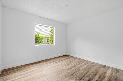 3795 Island Club Circle E Lake Worth FL 33462
