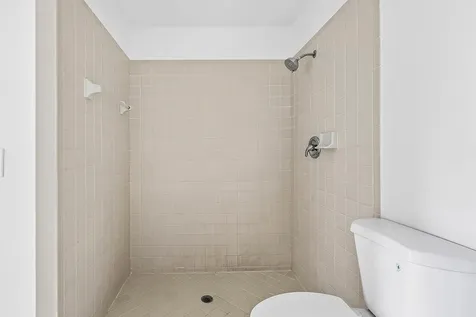 3795 Island Club Circle E Lake Worth FL 33462