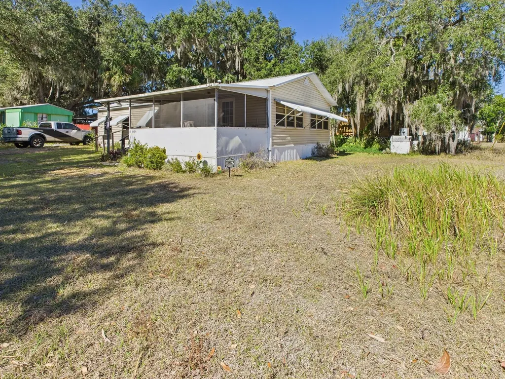 56 Basin Street Lorida FL 33857