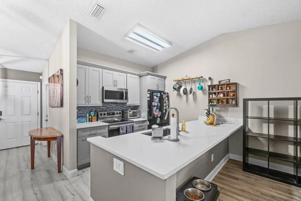 18 Winchmore Lane Boynton Beach FL 33426