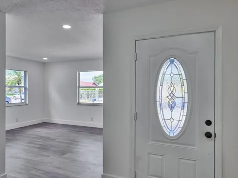 1549 W 19th Street Riviera Beach FL 33404