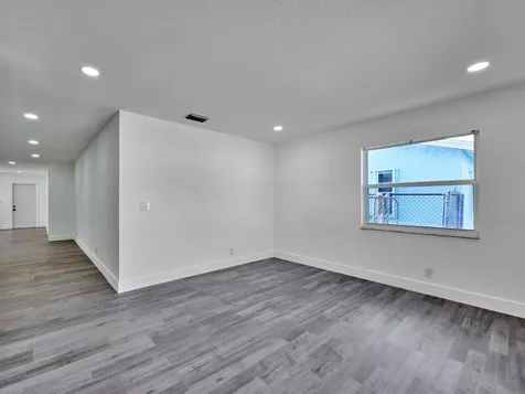 1549 W 19th Street Riviera Beach FL 33404