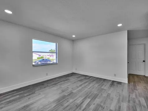 1549 W 19th Street Riviera Beach FL 33404