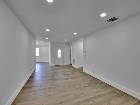 1549 W 19th Street Riviera Beach FL 33404