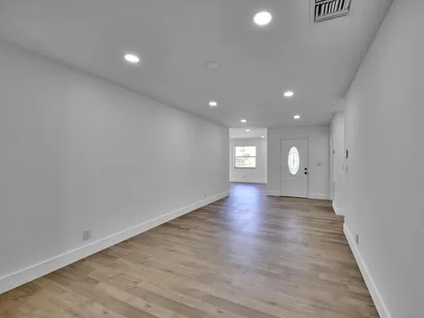 1549 W 19th Street Riviera Beach FL 33404